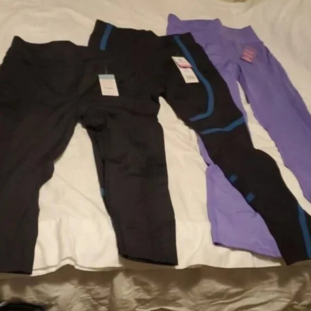 3 Pack POP Fit 1 Wide Leg Legging / 2 Crop Legging in Size L NWT $185